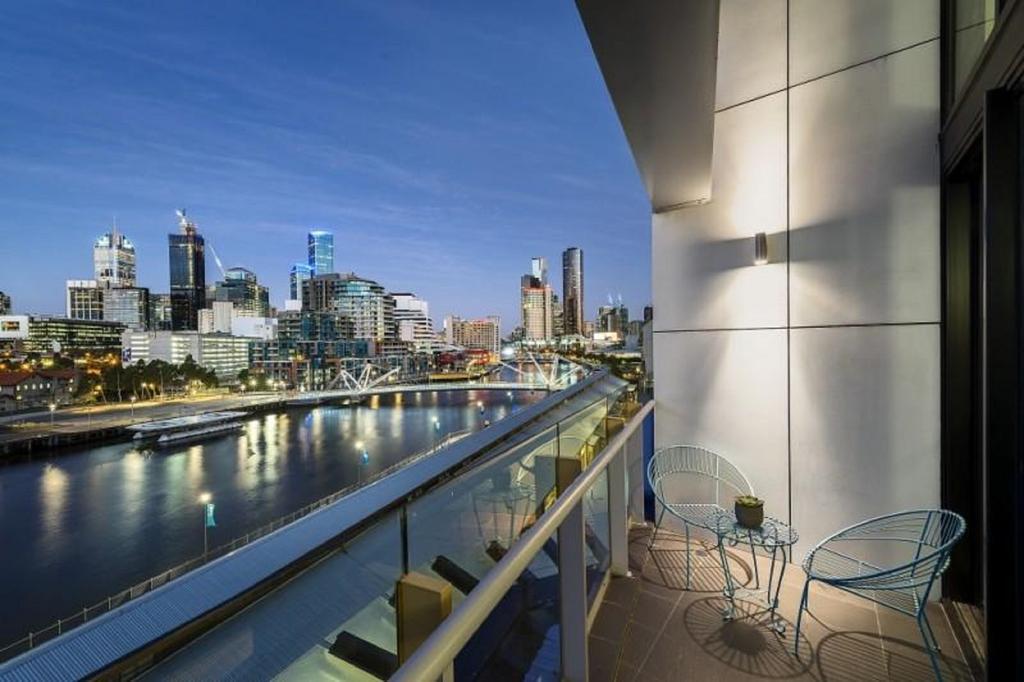 Melbourne Holiday Apartments South Wharf Kültér fotó